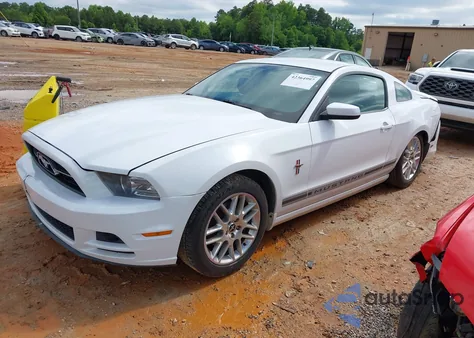 2014 Ford Mustang V6 Premium z USA, uszkodzony, nr VIN 1ZVBP8AM2E5280063